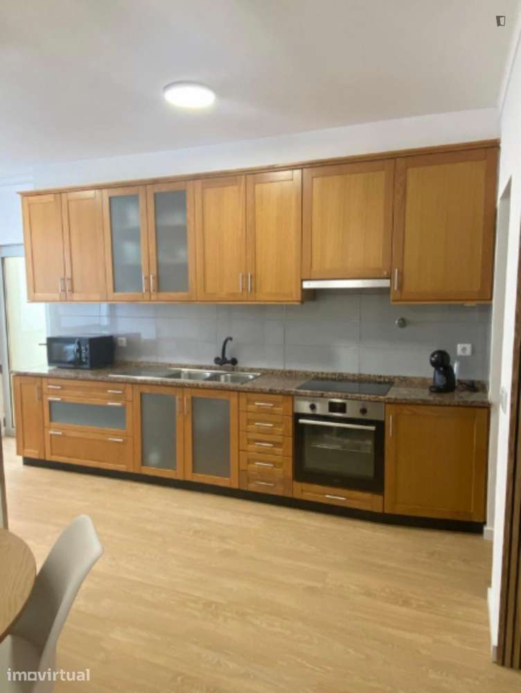 Quarto - localizado em Leiria - Grande imagem: 3/21