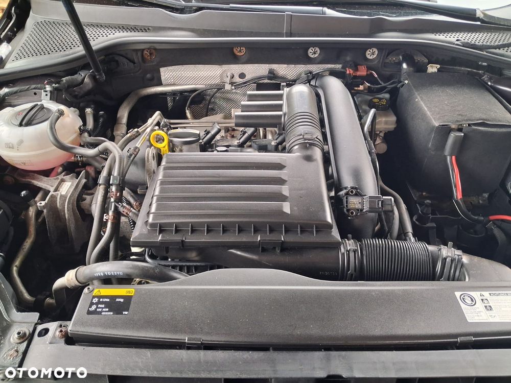 Volkswagen Golf 1.4 TSI BlueMotion Technology Cup - 19
