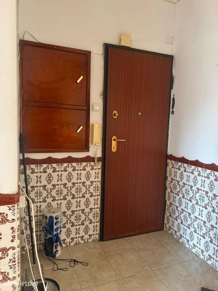 T2 em Agualva-Cacém, Sintra — Excelente Oportunidade de Investimento - Grande imagem: 2/11