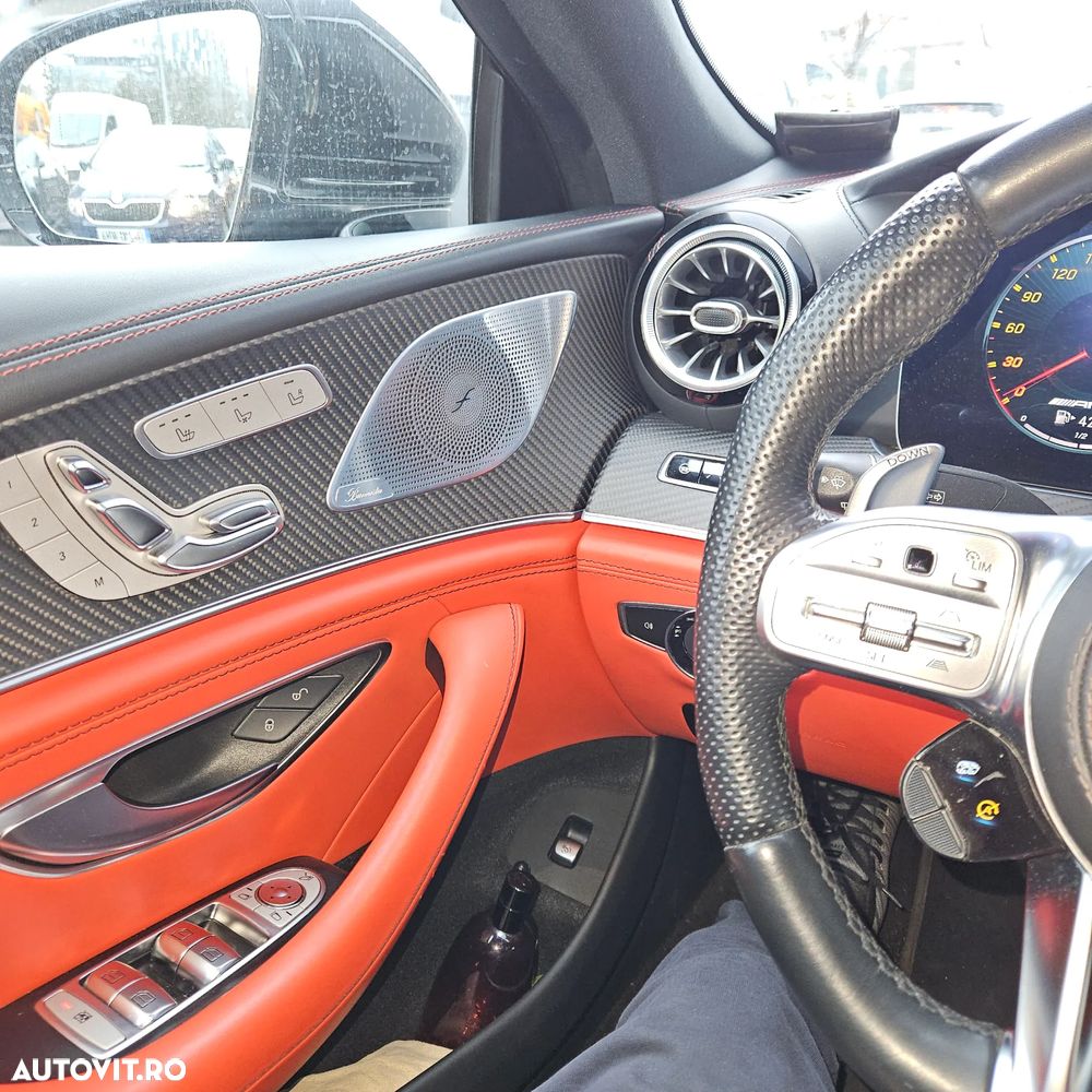 Mercedes-Benz AMG GT - 1