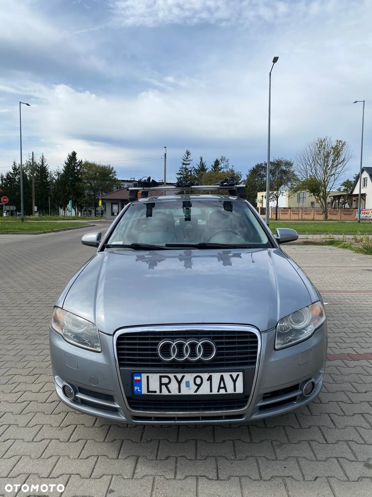 Audi A4 Limousine - 2
