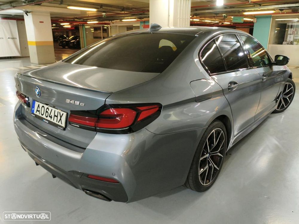 BMW 545 e xDrive - 4