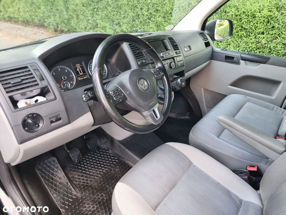 Volkswagen Transporter T5 - 12