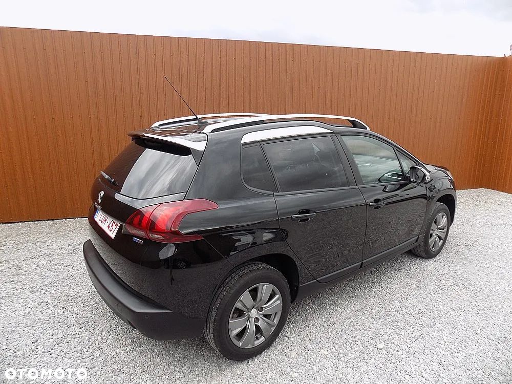Peugeot 2008 PureTech 82 Style - 4