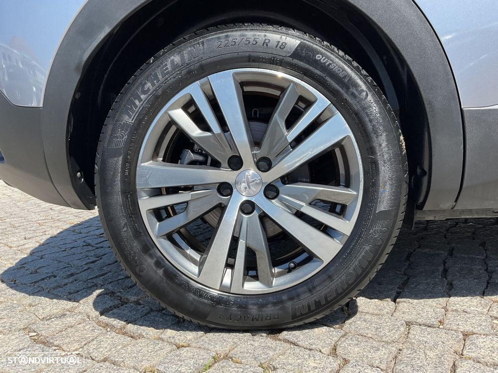 Peugeot 3008 1.6 Hybrid Allure e-EAT8 - 41