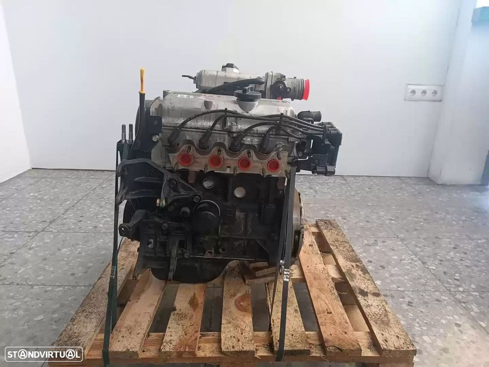 MOTOR COMPLETO HYUNDAI GETZ 2005 -G4HD - 2