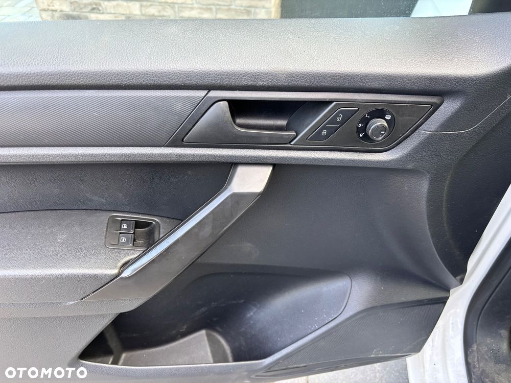 Volkswagen Caddy - 13