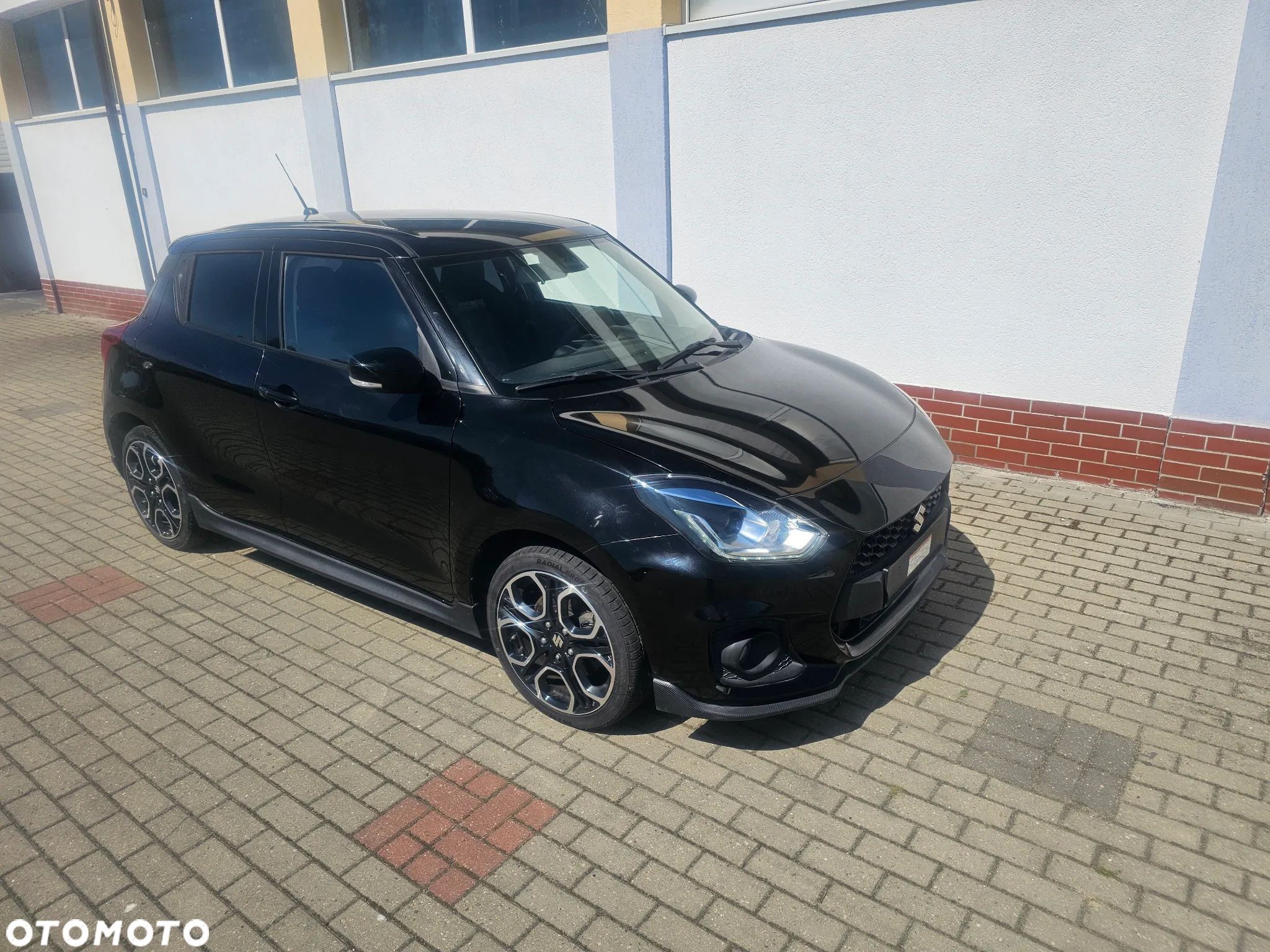 Suzuki Swift 1.4 T Sport - 1