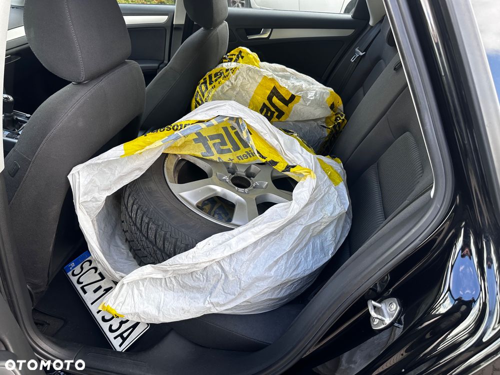 Audi A4 Avant 2.0 TDI - 24