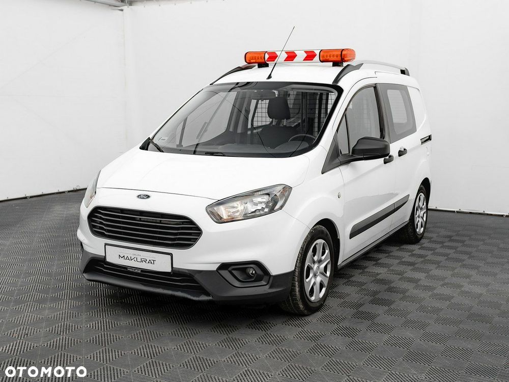 Ford Transit Courier - 3