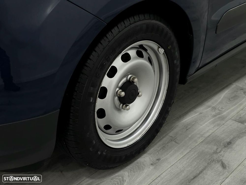 Ford Transit COURIER VAN - 28