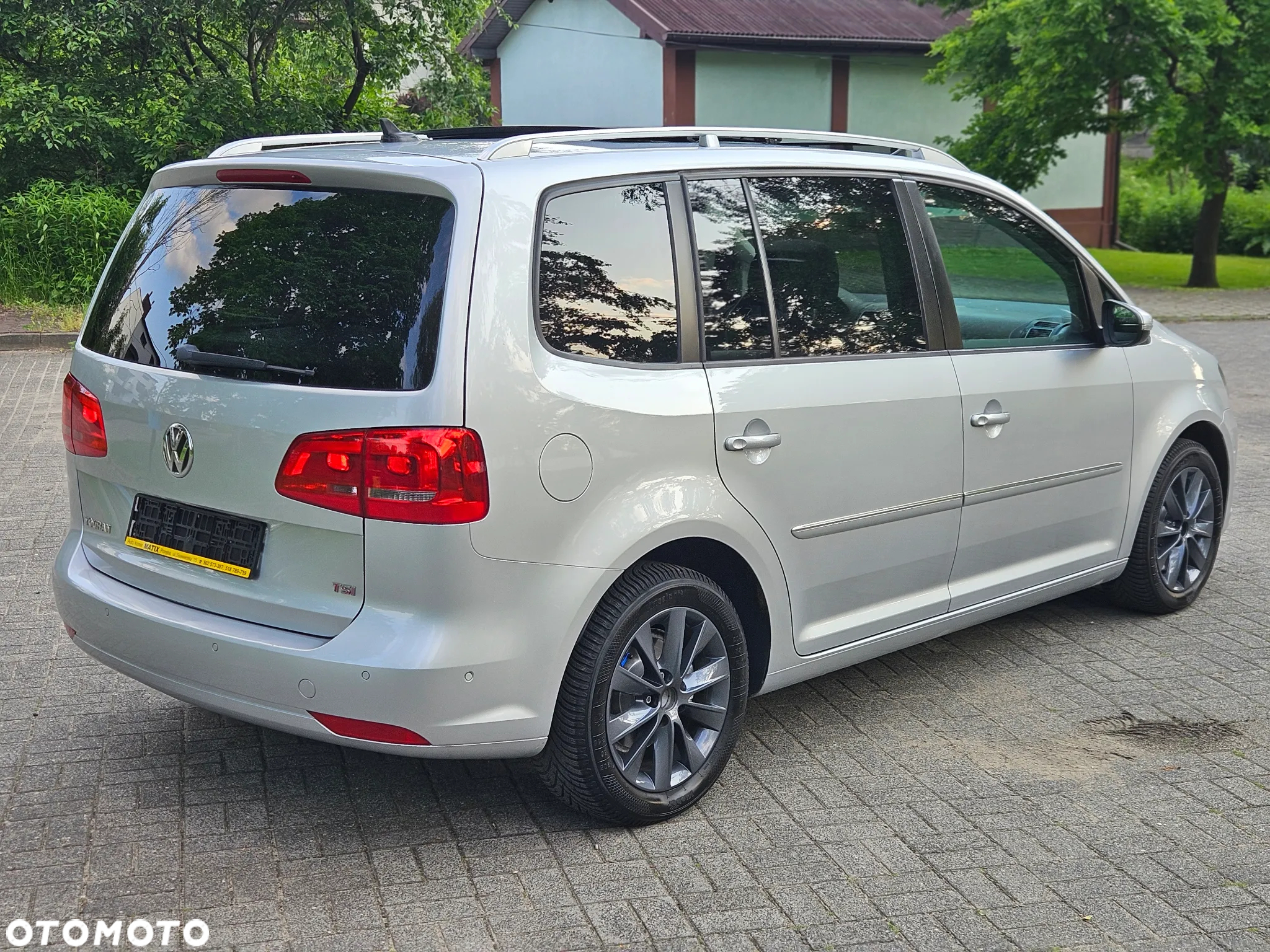 Volkswagen Touran 1.4 TSI Cross DSG - 18