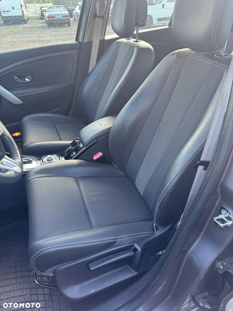 Renault Megane dCi 110 FAP EDC Bose Edition - 13