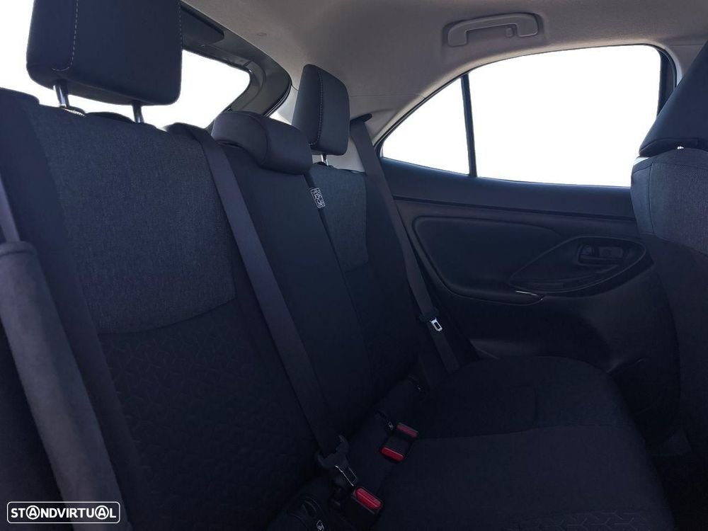 Toyota Yaris Cross 1.5 HDF Comfort Plus - 7