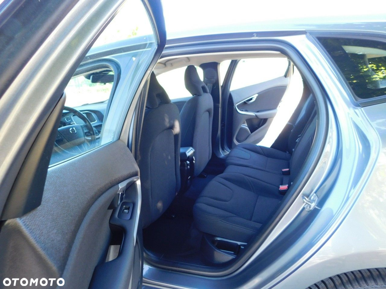 Volvo V40 - 10