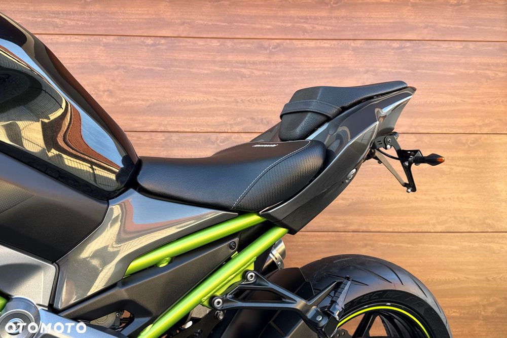 Kawasaki Z 900 - 32