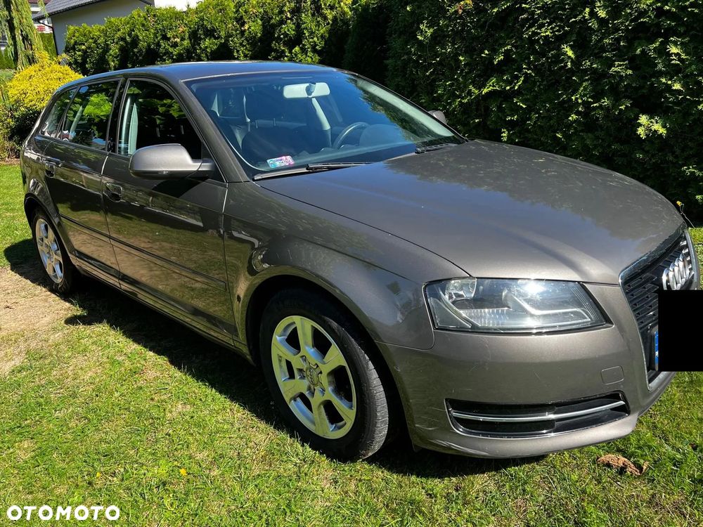 Audi A3 Sportback - 2
