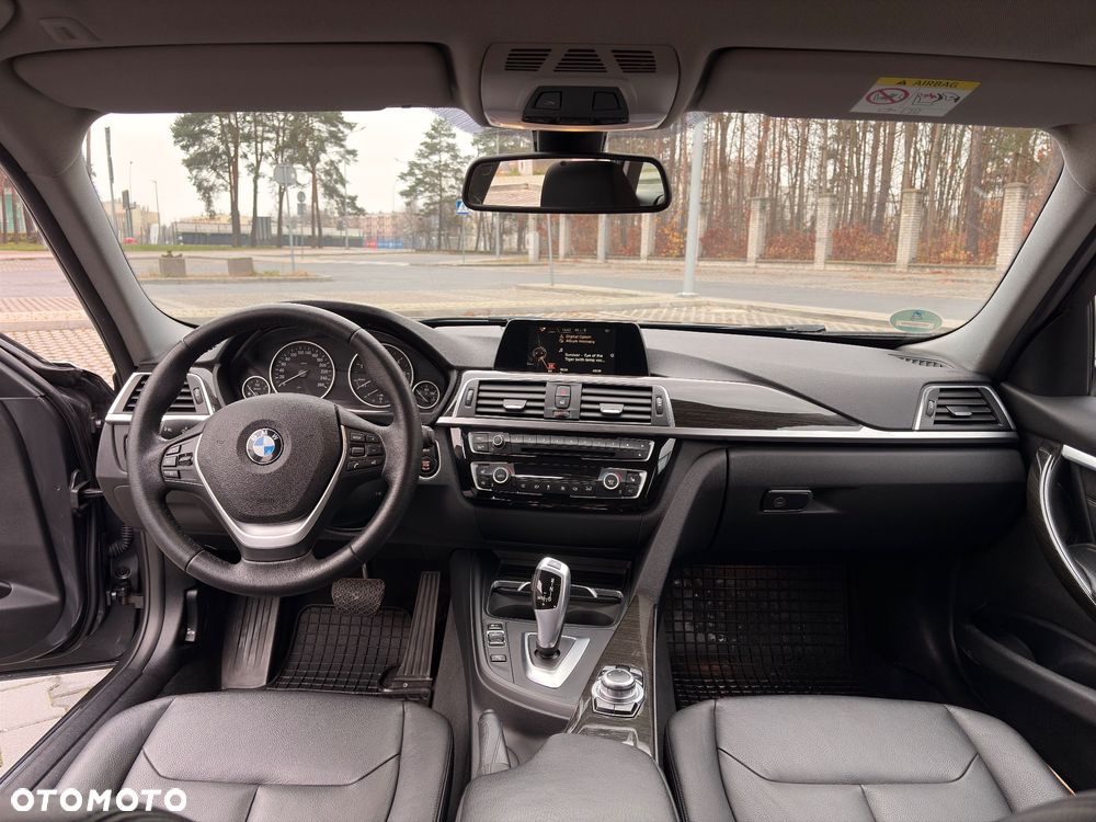 BMW Seria 3 320d Luxury Line - 7