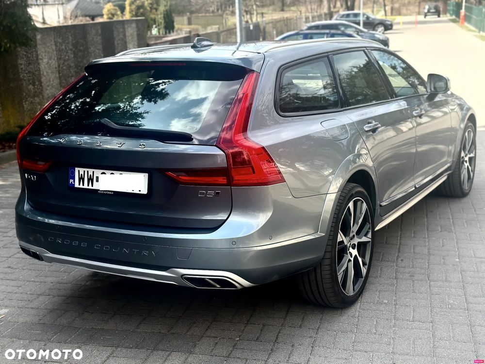 Volvo V90 Cross Country D5 AWD Pro - 6