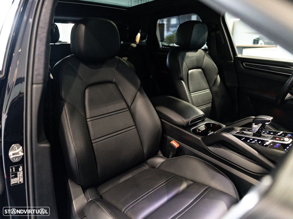 Porsche Cayenne E-Hybrid - 39