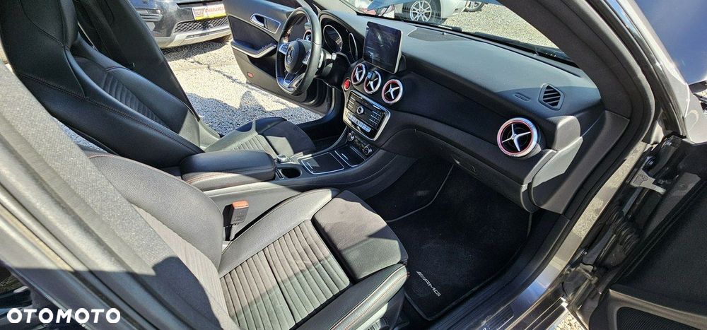 Mercedes-Benz CLA - 29