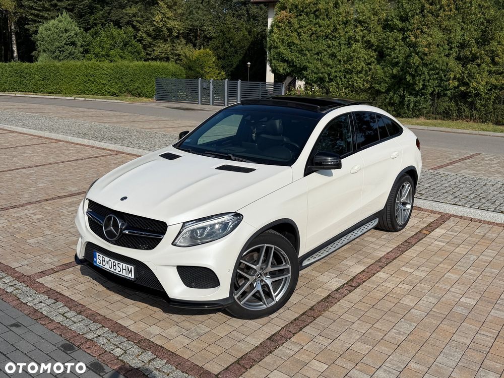 Mercedes-Benz GLE - 1