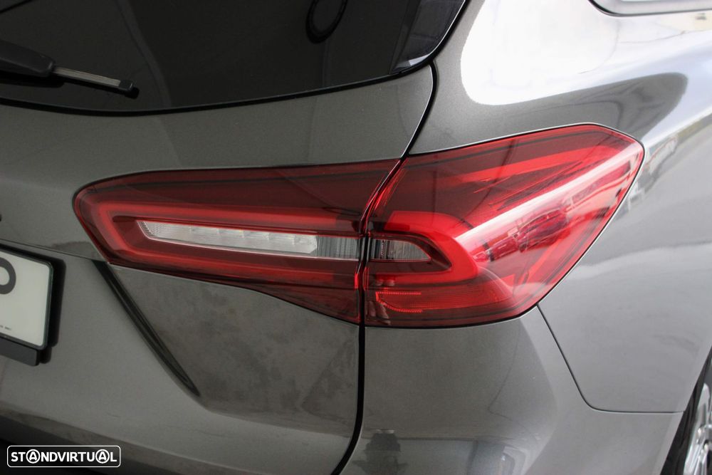 Ford Focus SW 1.0 EcoBoost MHEV ST-Line X Aut. - 12