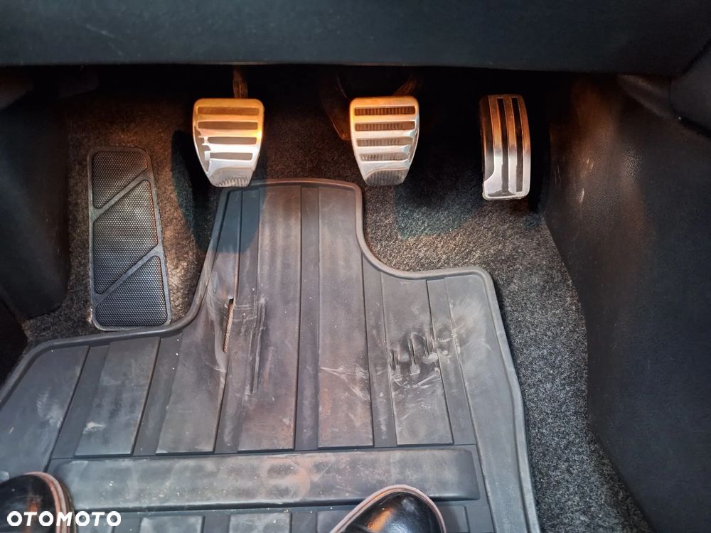Nissan Qashqai+2 2.0 dCi I-Way EU5 - 15