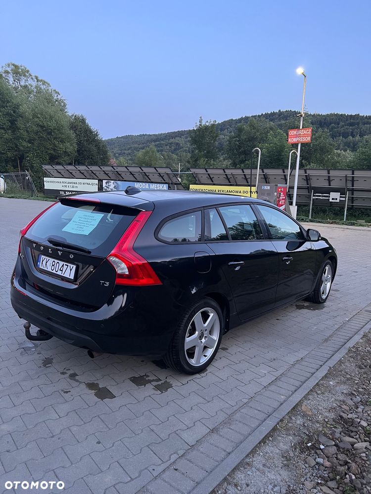 Volvo V60 T3 - 3