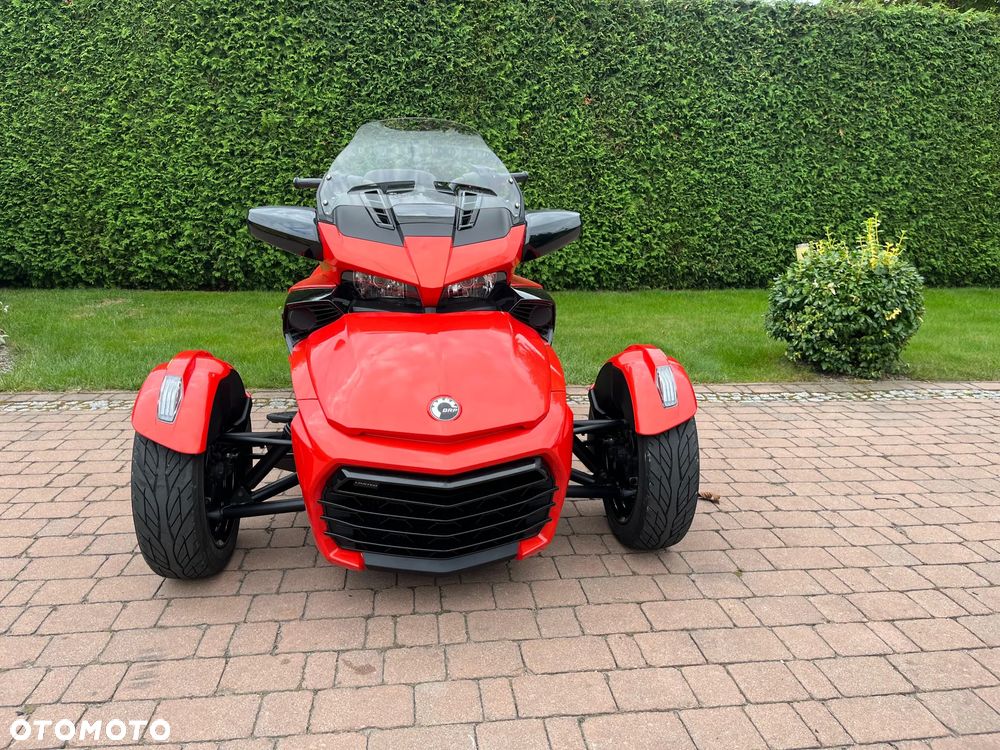 Can-Am Spyder - 3
