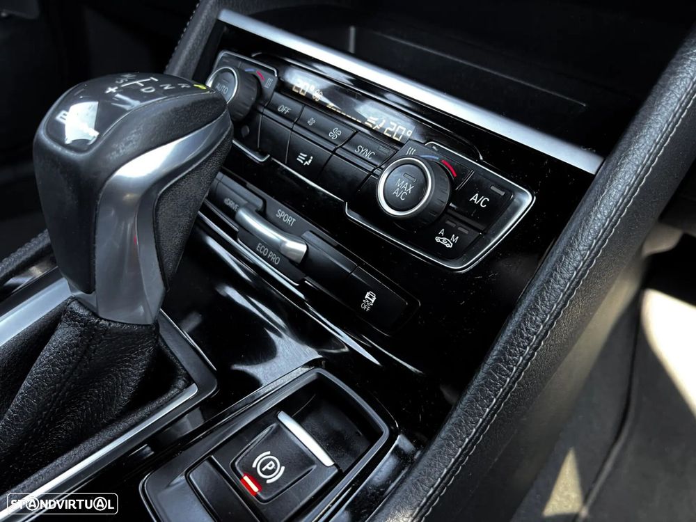 BMW 225xe Active Tourer Line Sport - 12