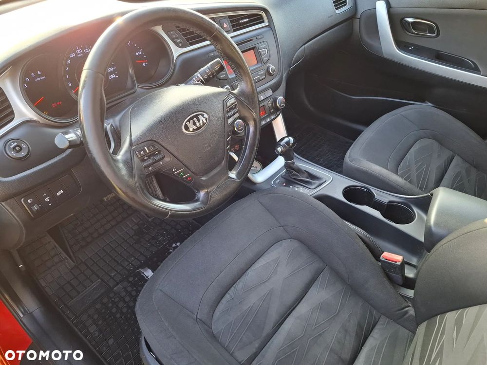 Kia Ceed 1.6 CRDi M DCT - 9