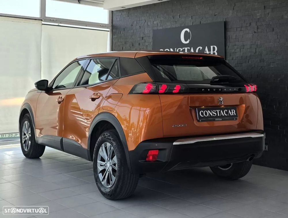 Peugeot 2008 1.2 PureTech Style - 13