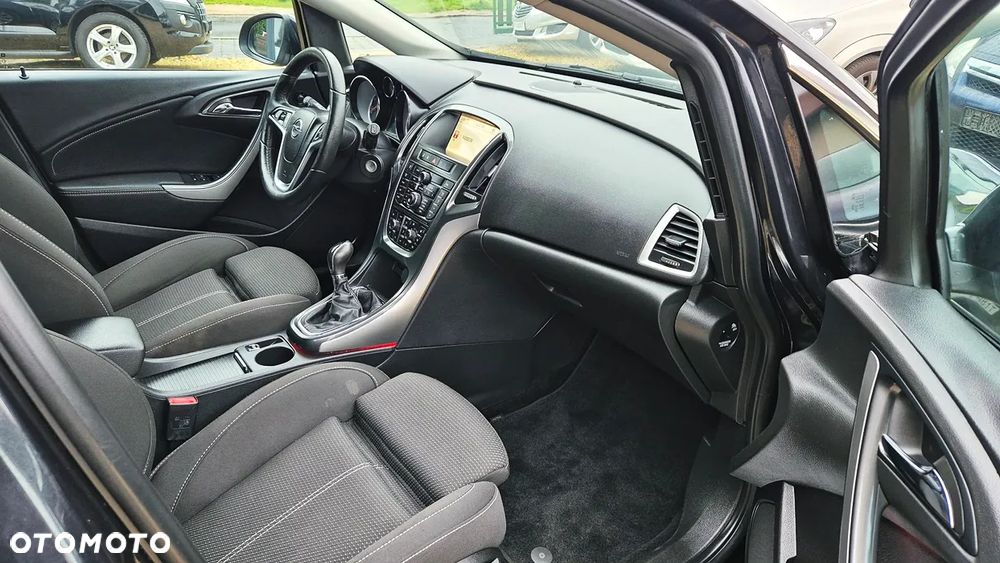 Opel Astra 1.4 Turbo Cosmo - 35