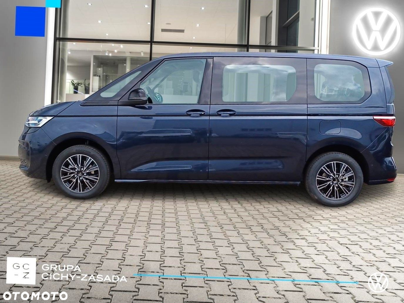 Volkswagen Multivan - 2