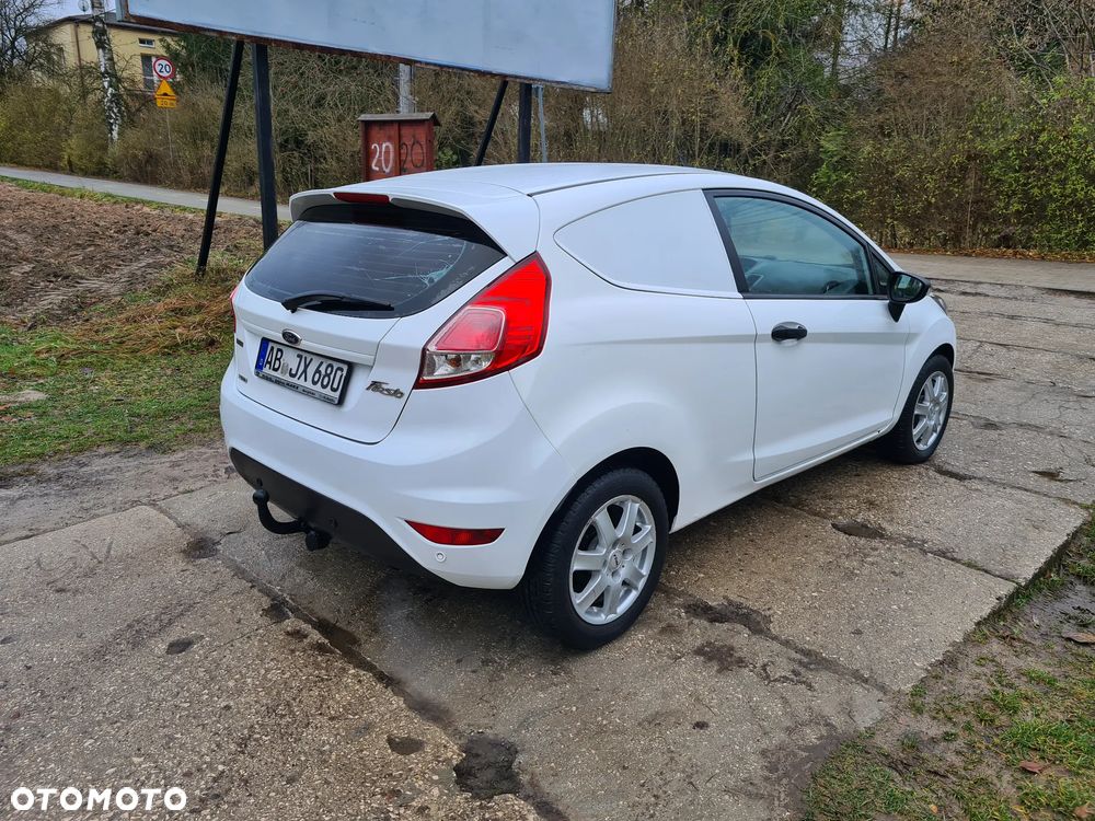 Ford Fiesta 1.6 TDCI Champions Edition - 5