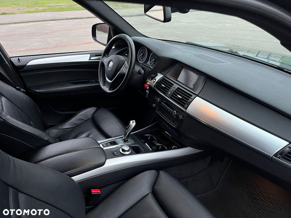 BMW X5 3.0d - 10