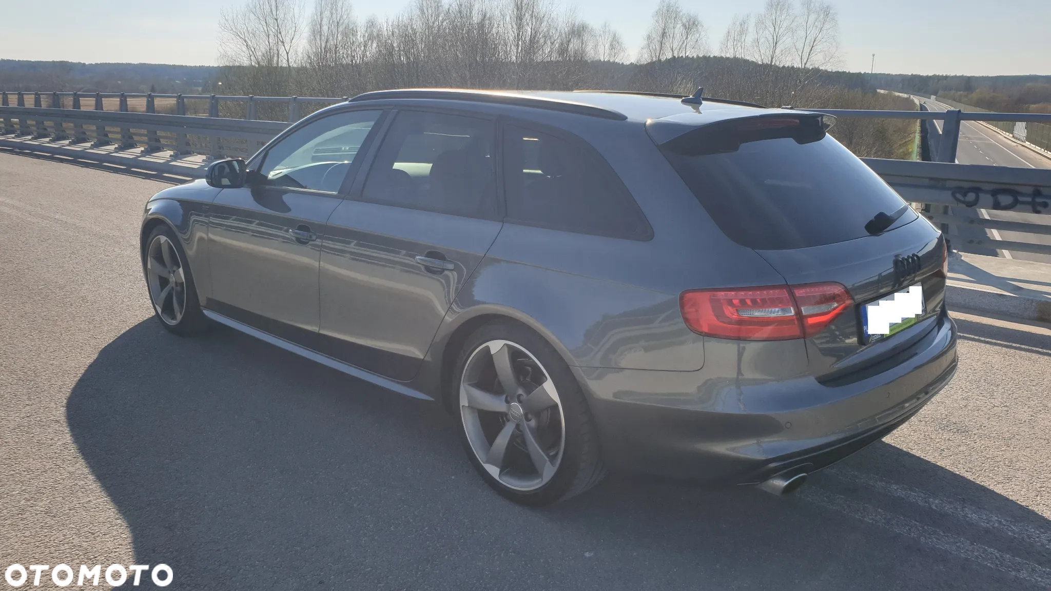 Audi A4 - 4