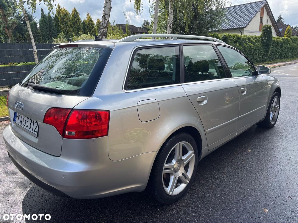 Audi A4 Avant - 6