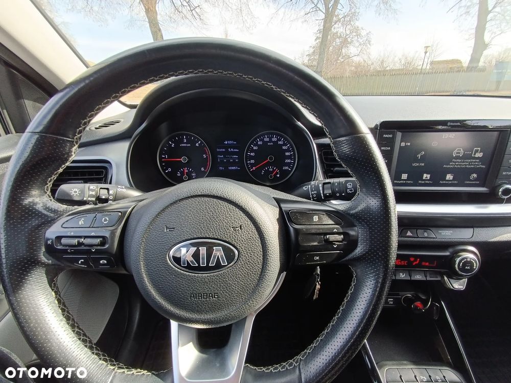 Kia Stonic 1.6 CRDi SCR L - 29