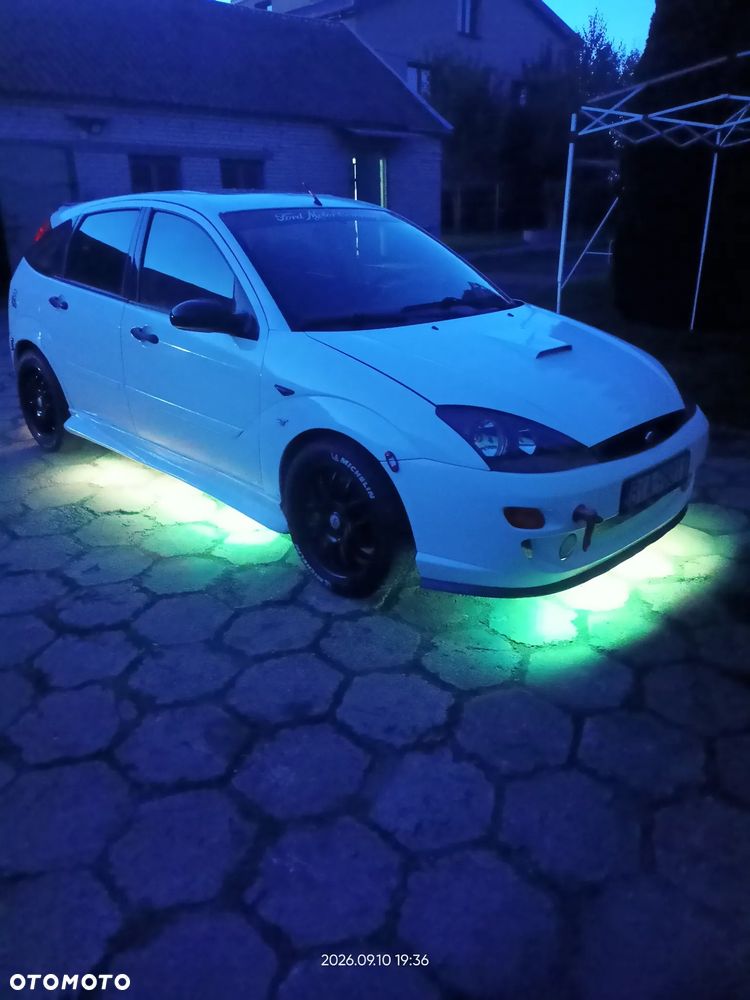 Ford Focus - 13