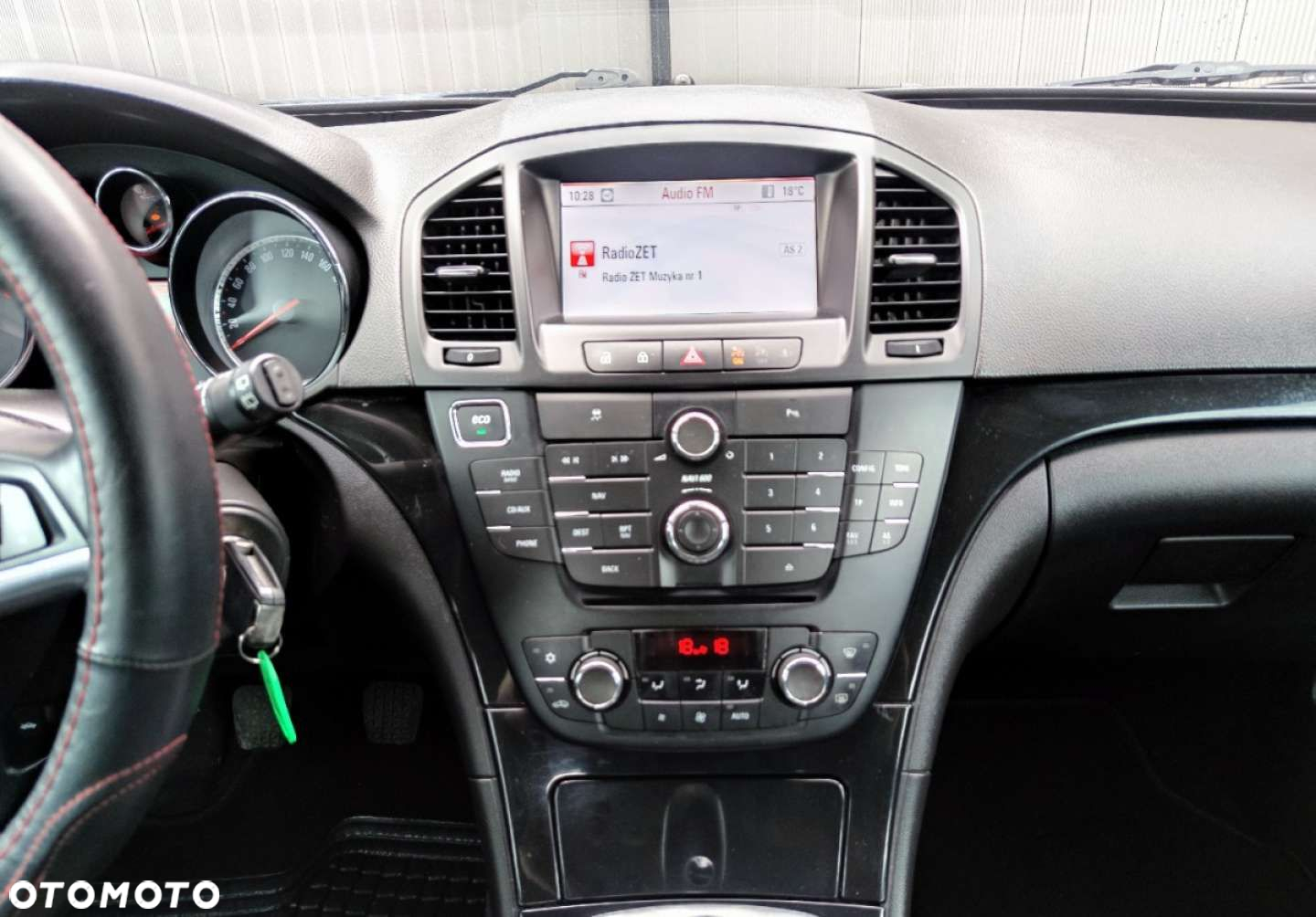 Opel Insignia - 18