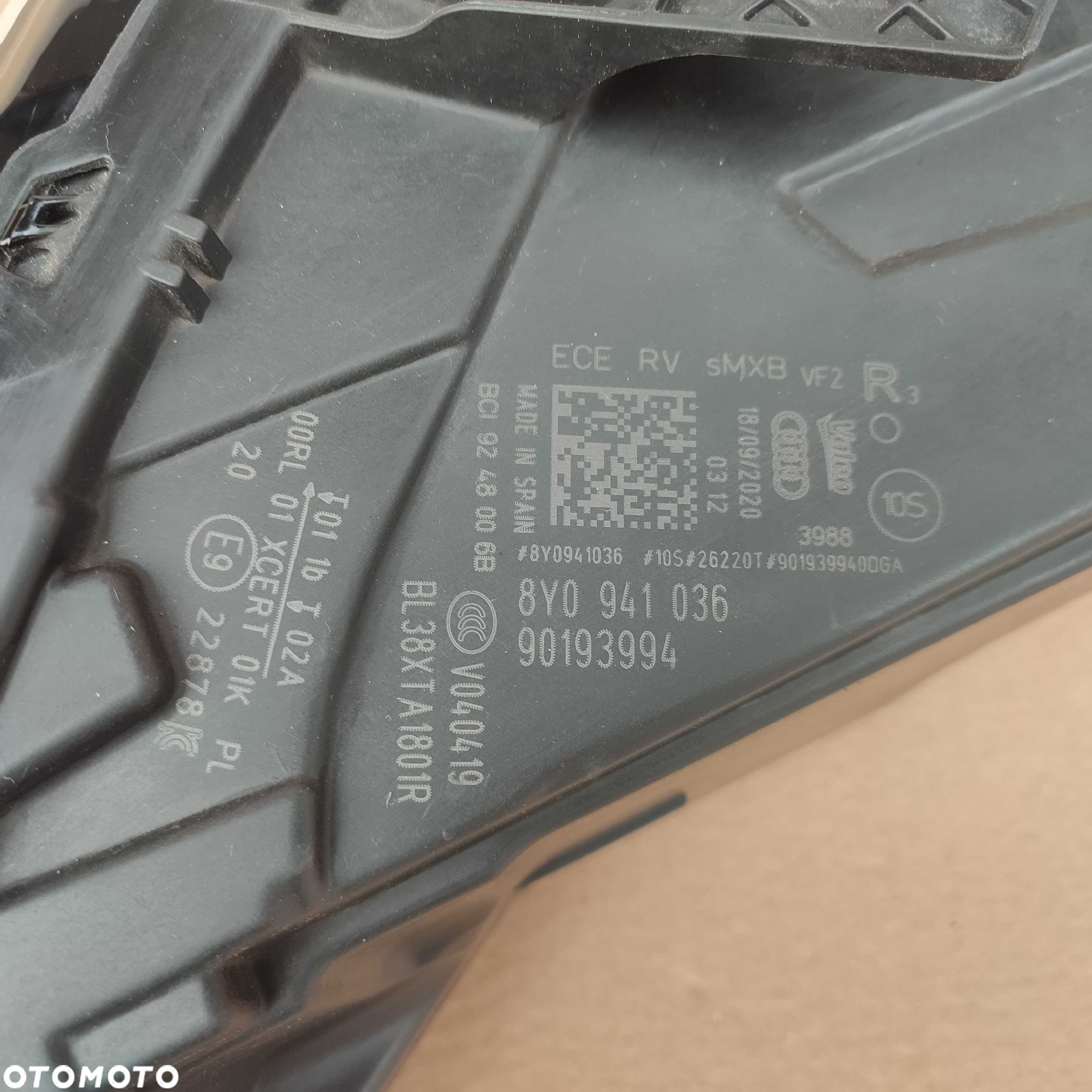 Audi A3 RS3 8Y lampa prawa full led przód matrix czarna idealna europa - 5
