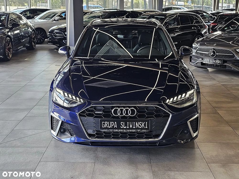 Audi A4 Avant - 13