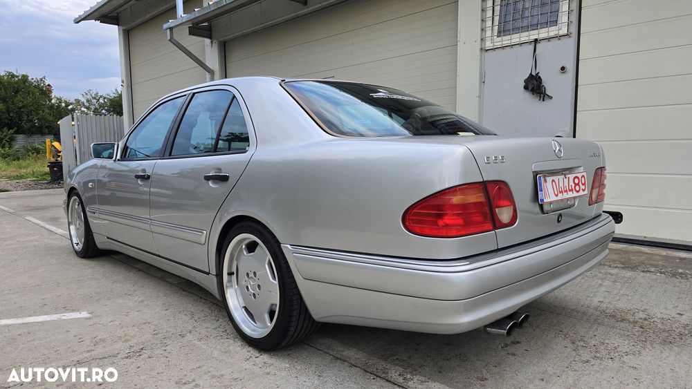 Mercedes-Benz E 55 AMG Aut Avantgarde - 3