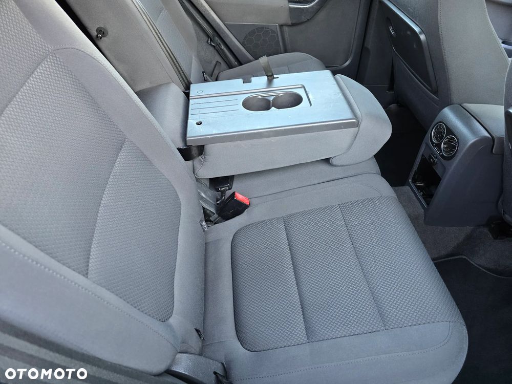 Volkswagen Golf Plus - 30