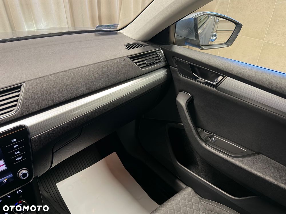 Skoda Superb 1.5 TSI Ambition - 22