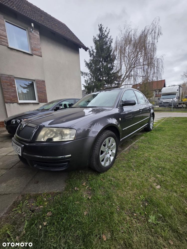 Skoda Superb 1.9 TDI Platinum - 1