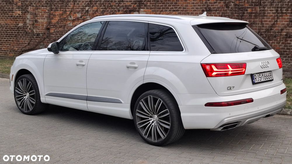 Audi Q7 - 5
