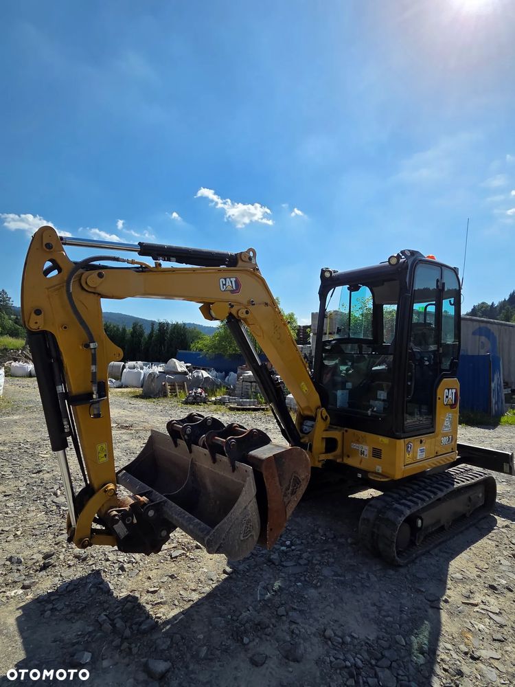 Caterpillar 302.7 - 1